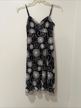 *New with tags’ Max Edition Dress with White Floral detail